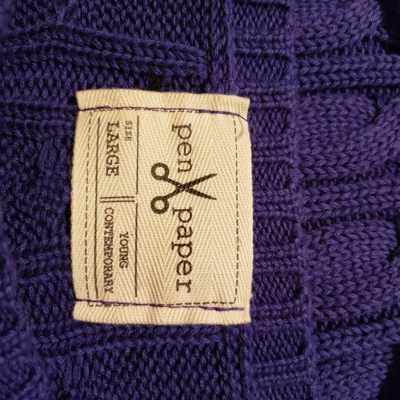 🌷Pen & Paper Cable Knit Sweater - Picture 3 of 5